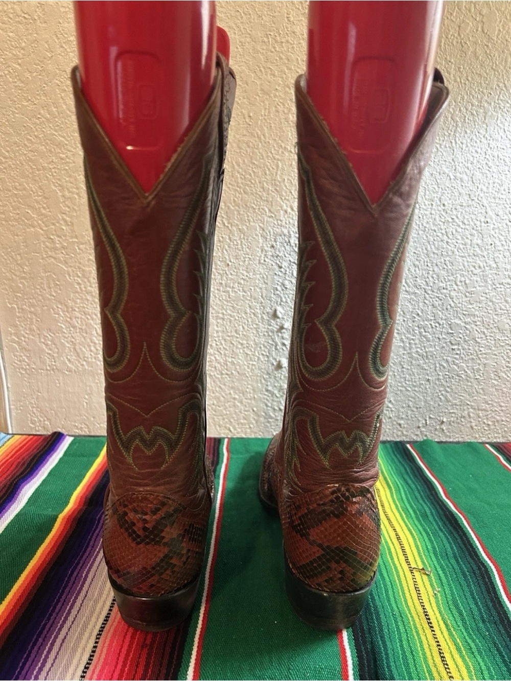 *RARE* Larry Mahan Exotic Snakeskin Cowboy Boots Size 6.5 - Picture 4 of 12
